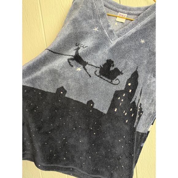 Vintage PBJ Sport Fleece Christmas Sweater Night Sky Scene Cozy V-Neck USA – M/L - Picture 3 of 6